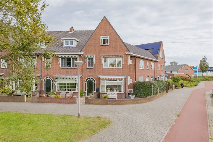 Linnaeusstraat 7