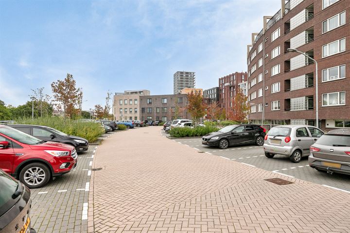 View photo 28 of Maasboulevard 194