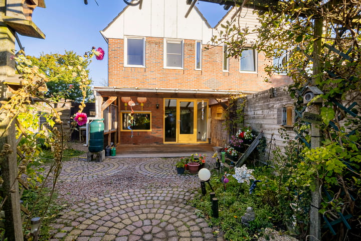 Foto 40 van Holdingastate 79