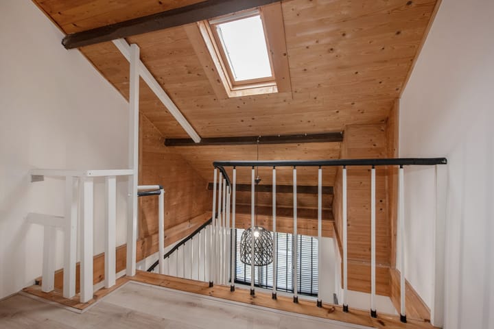 Foto 23 van Van Ruysbroekstraat 119