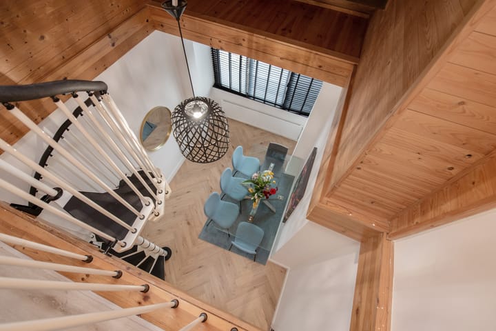 Foto 22 van Van Ruysbroekstraat 119