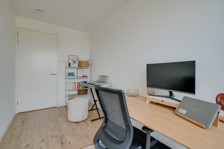 Photo 32 of San Marinostraat 57