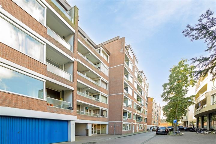 View photo 12 of Lage Nieuwstraat 456