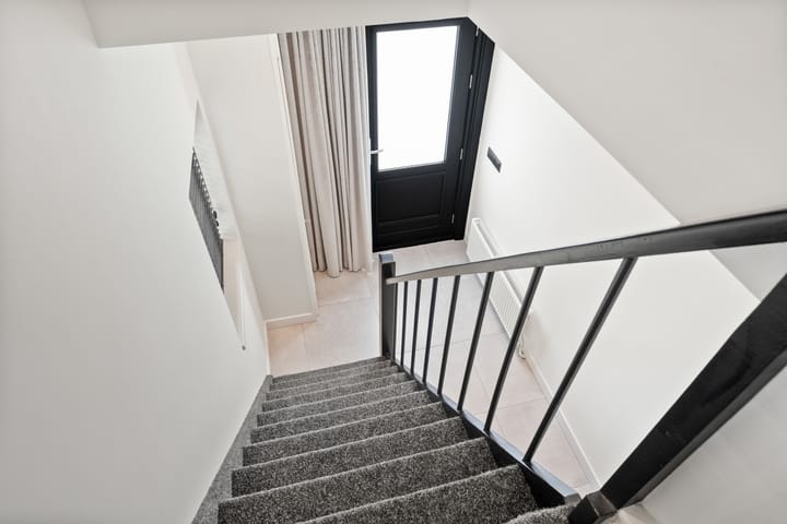 Foto 32 van Molenstraat 6