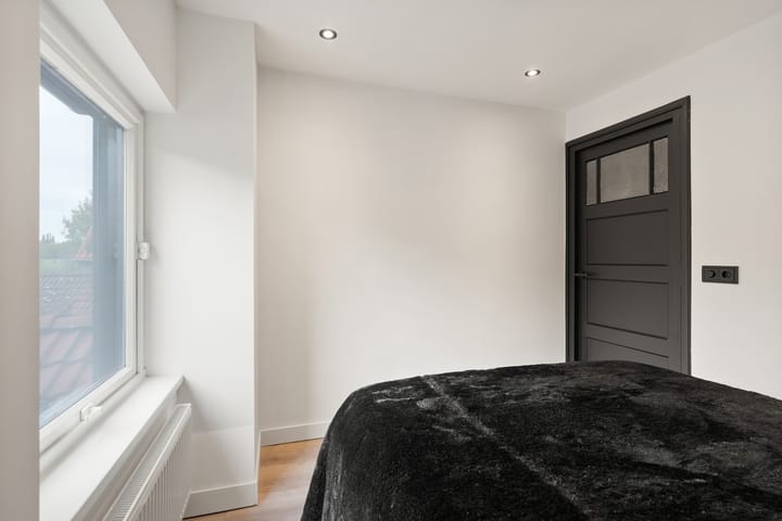 Foto 43 van Molenstraat 6