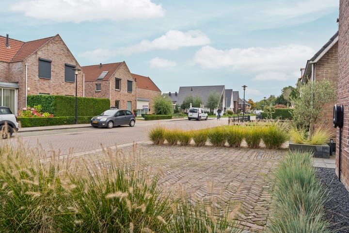 Foto 72 van Molenstraat 6