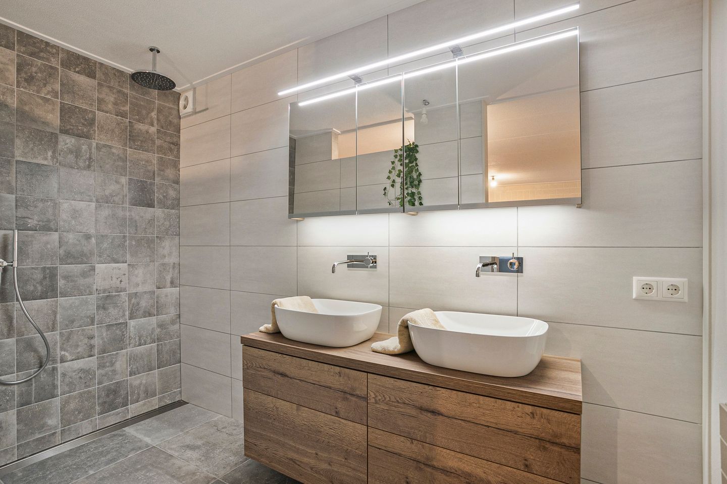 Foto 25 van Hoogeindsestraat 12