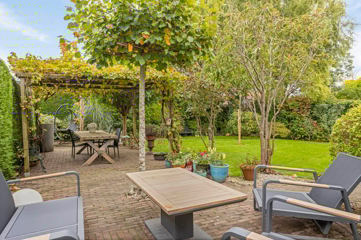 Photo 23 of Hoge Rijndijk 24