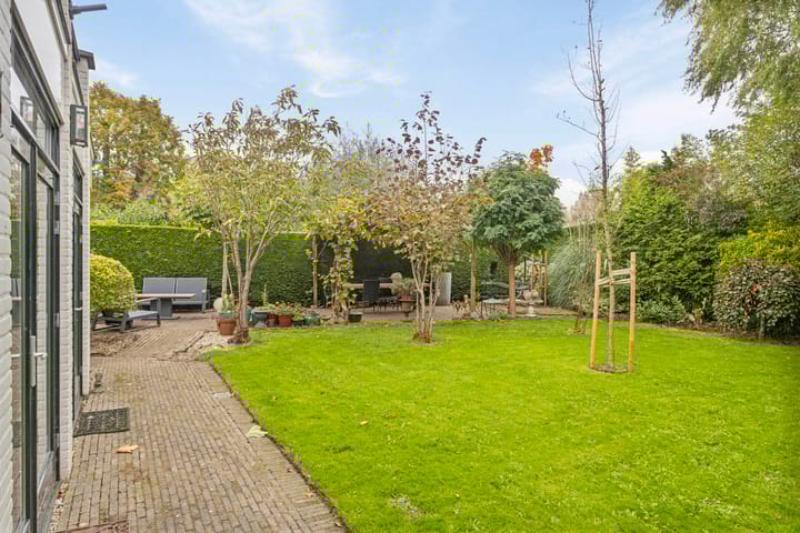 Photo 25 of Hoge Rijndijk 24