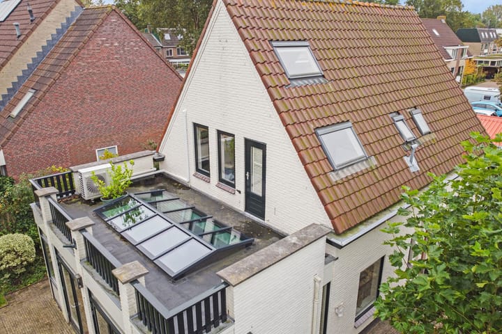 Photo 48 of Hoge Rijndijk 24