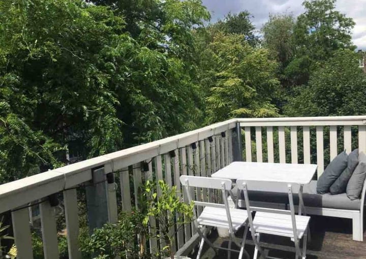 Foto 17 van Da Costastraat 96-3A