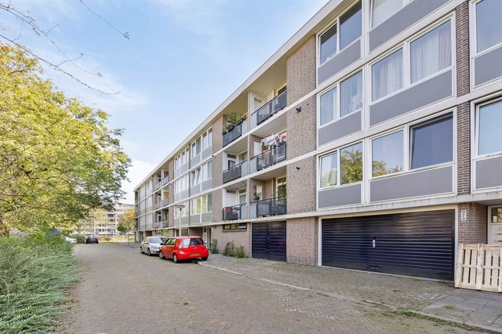 View photo 6 of van Papebroeckstraat 13