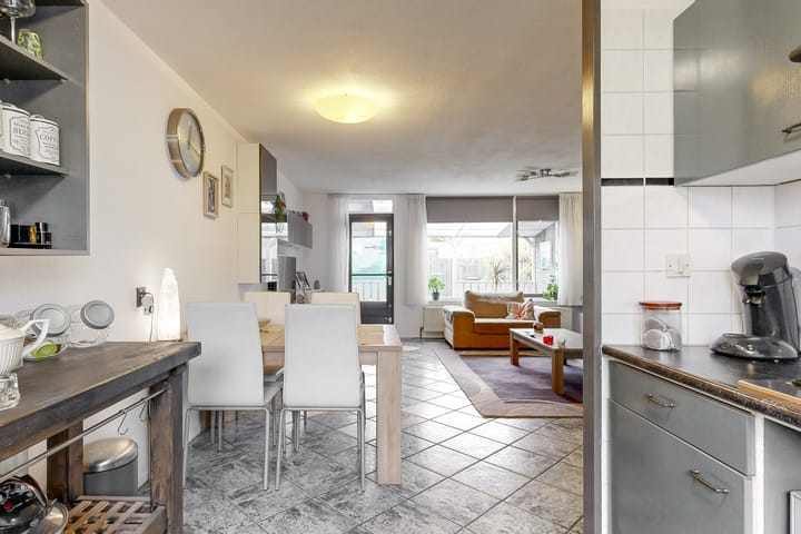 Foto 12 van Margaretha Roosenboomstraat 36