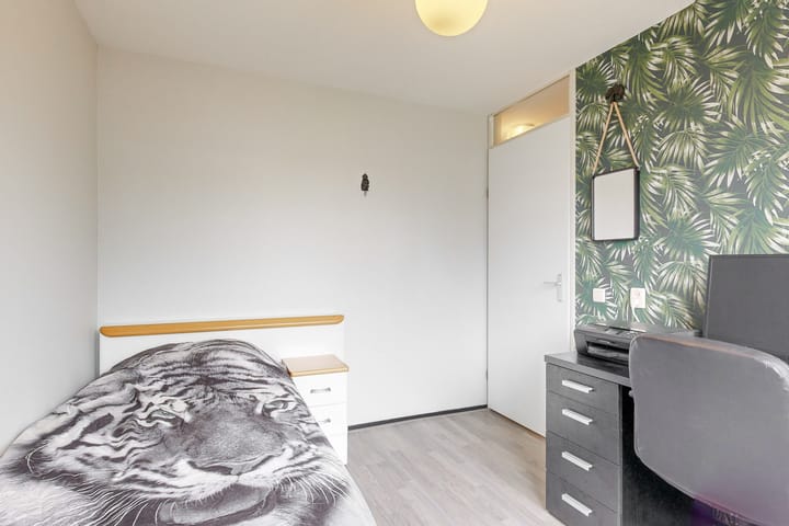 Foto 17 van Margaretha Roosenboomstraat 36