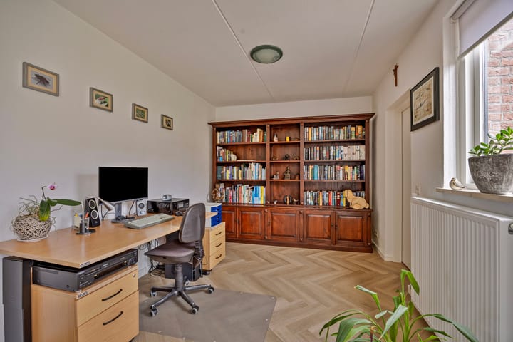 Foto 20 van Reusensestraat 30