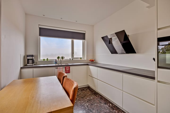 Foto 21 van Reusensestraat 30