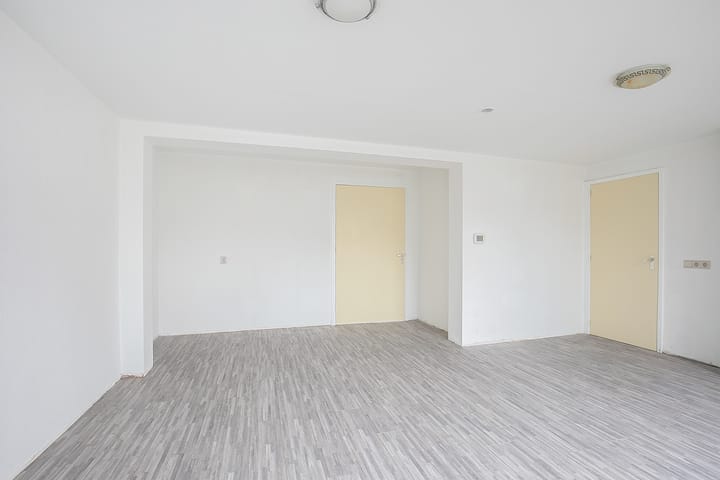 Photo 7 of Schoolstraat 7