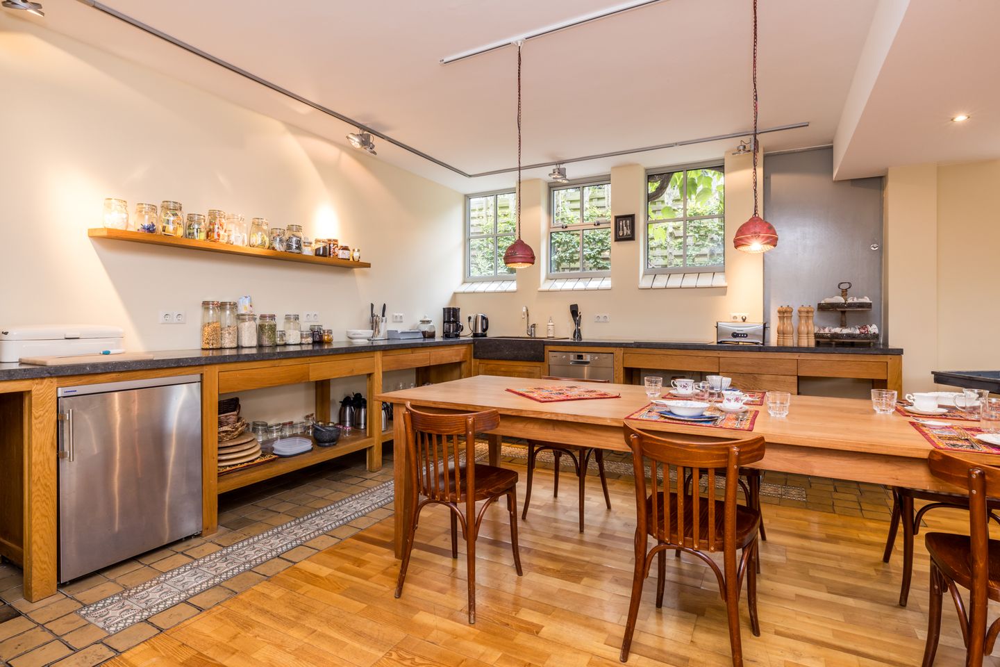 Foto 34 van Dorpsstraat 13-A