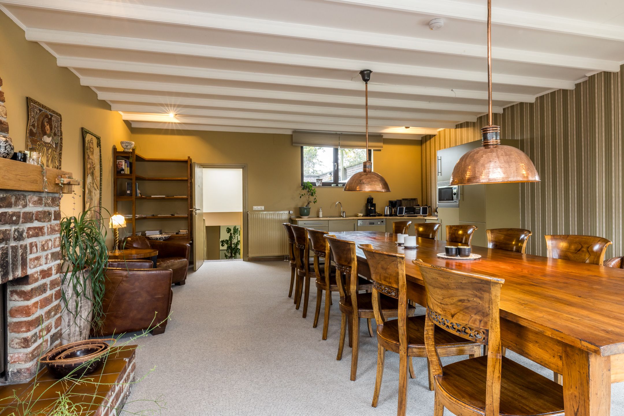 Foto 72 van Dorpsstraat 13-A