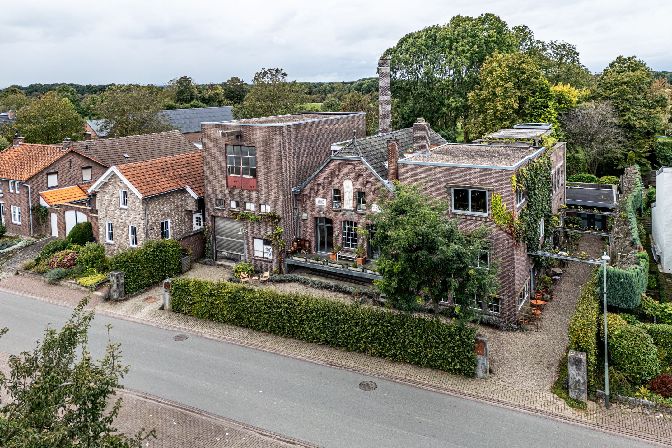 Foto 96 van Dorpsstraat 13-A