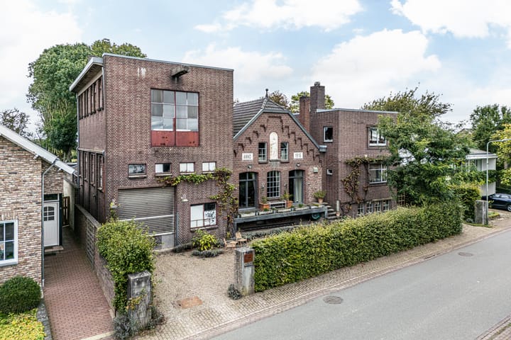 Foto 101 van Dorpsstraat 13-A