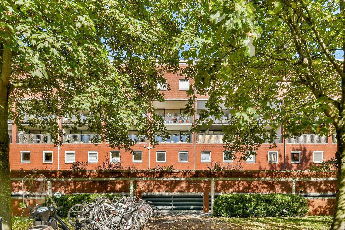 Foto 1 van KNSM-laan 545