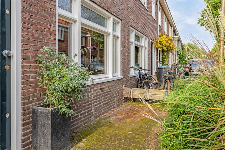 View photo 8 of Johannes van Eindhovenstraat 26