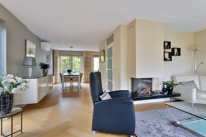 Foto 10 van Veldekster 1-B