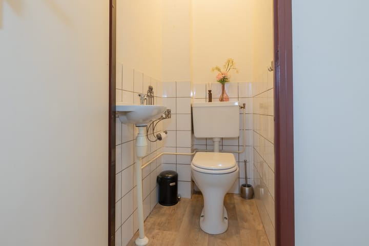 Foto 20 van Van Beuningenstraat 20-D