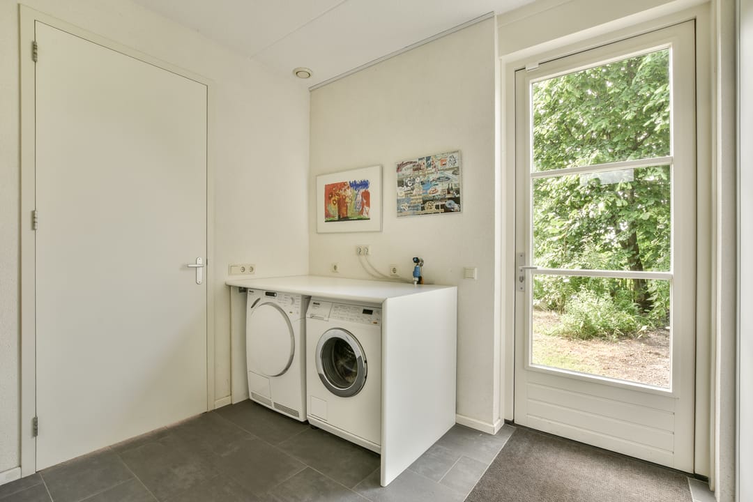 Photo 22 of Hoofdstraat 9