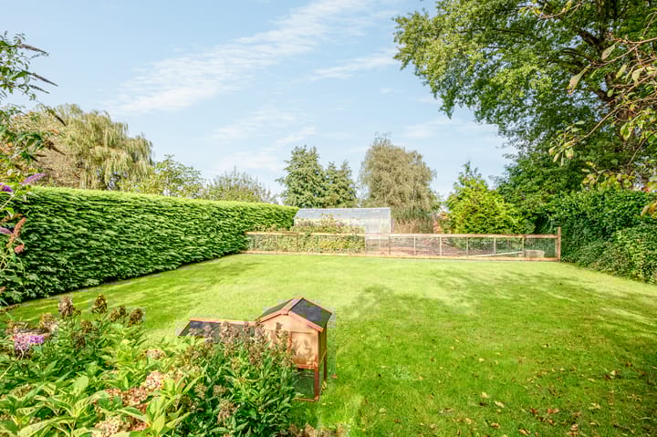 Foto 49 van Zittend 13