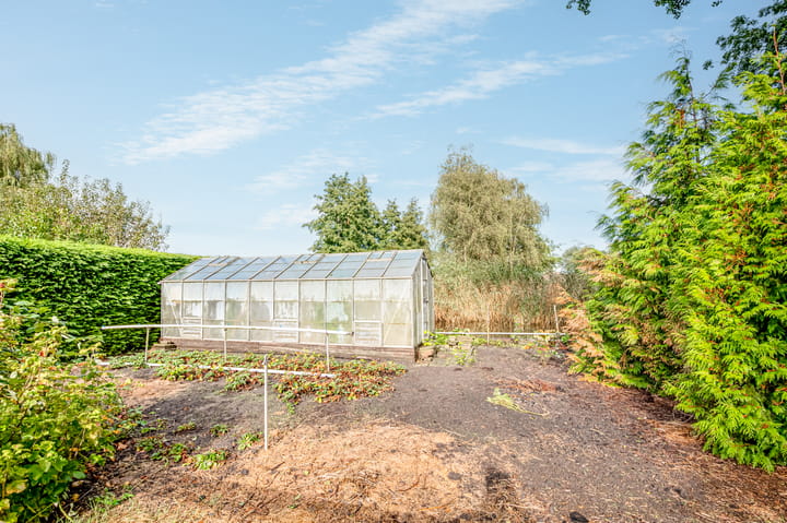 Foto 51 van Zittend 13