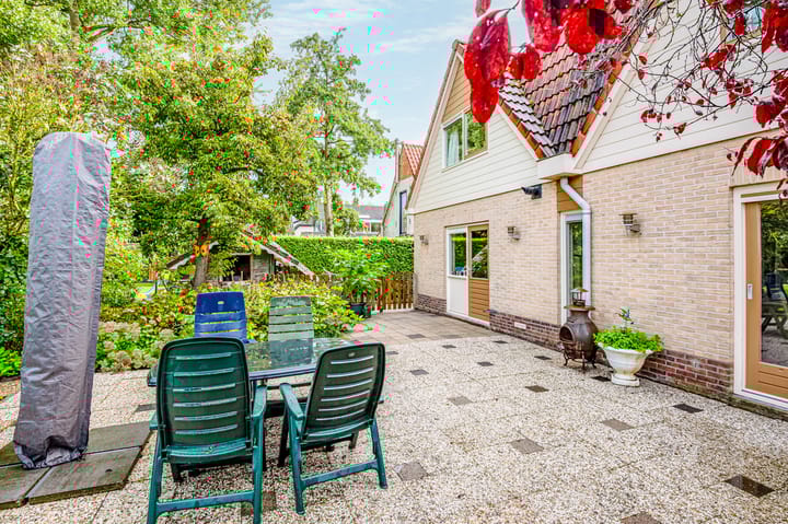 Foto 56 van Zittend 13