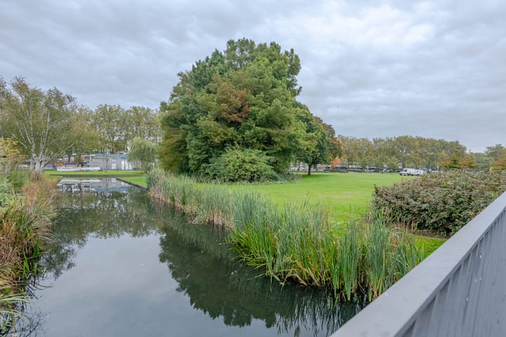 Foto 25 van Menno ter Braakstraat 132