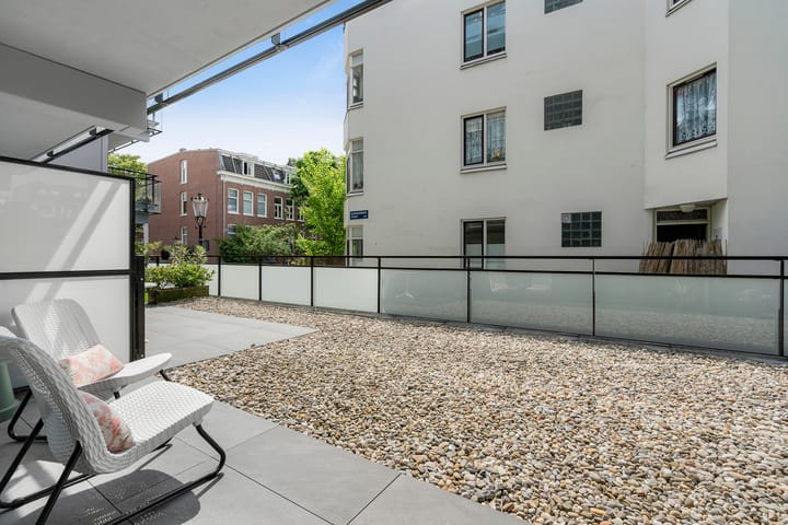 Photo 18 of Burmandwarsstraat 7-A