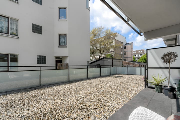 Photo 19 of Burmandwarsstraat 7-A