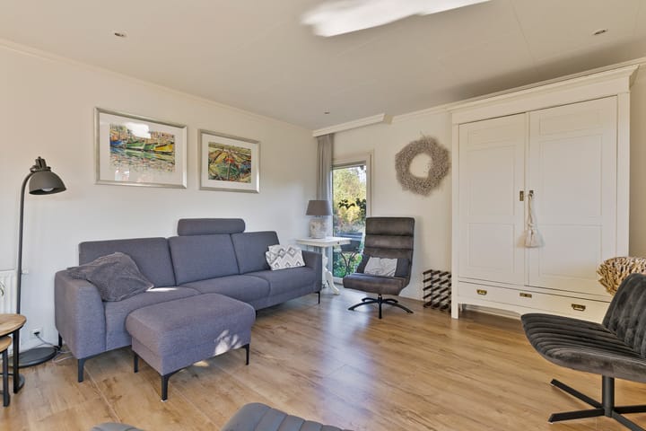 Foto 11 van Zuiderdwarsdijk 72