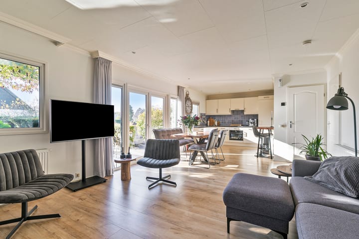 Foto 13 van Zuiderdwarsdijk 72