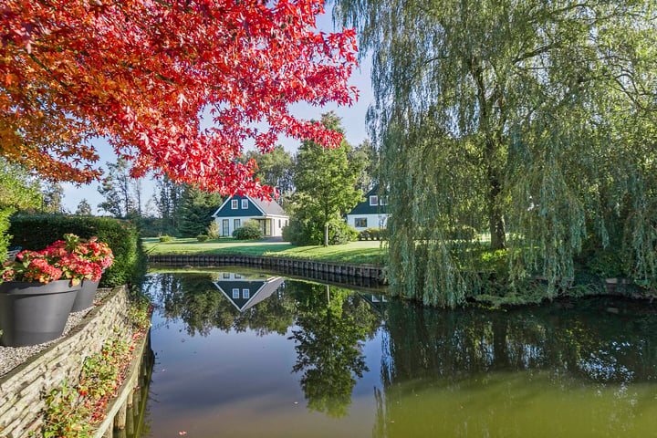 Bekijk foto 32 van Zuiderdwarsdijk 72