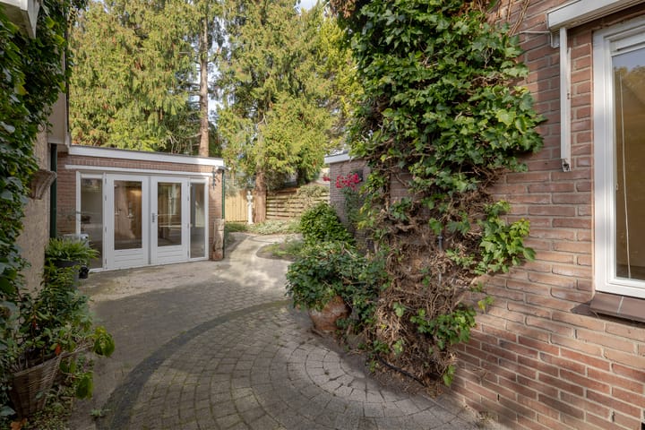 Foto 2 van Rembrandtlaan 10