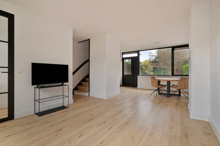 Foto 10 van van Alkemadelaan 65