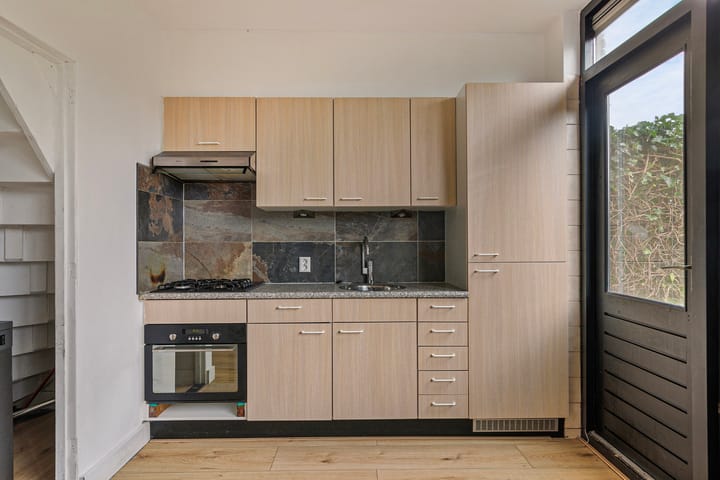 Foto 13 van van Alkemadelaan 65