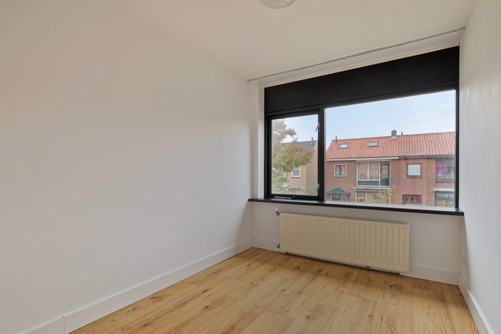 Foto 19 van van Alkemadelaan 65