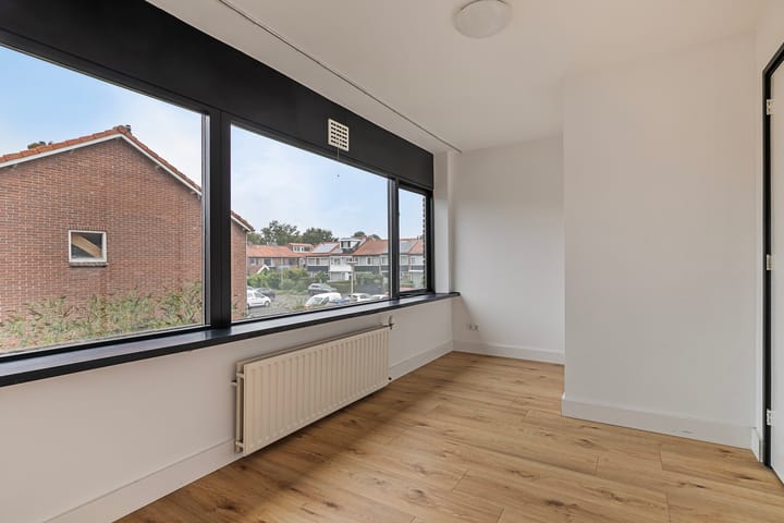 Foto 21 van van Alkemadelaan 65