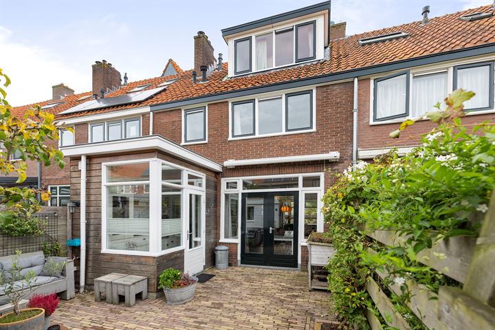 Bekijk foto 20 van Raamstraat 27