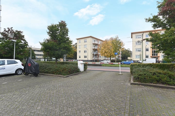 View photo 29 of Dedemsvaartweg 1179