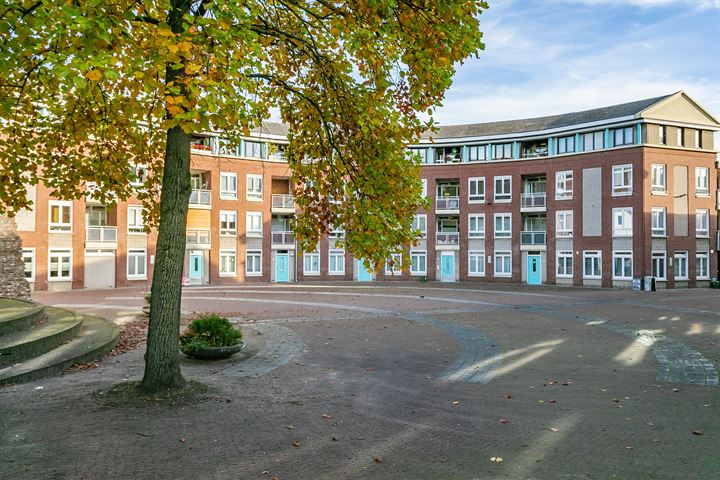 Bekijk foto 1 van Misericordeplein 10-C