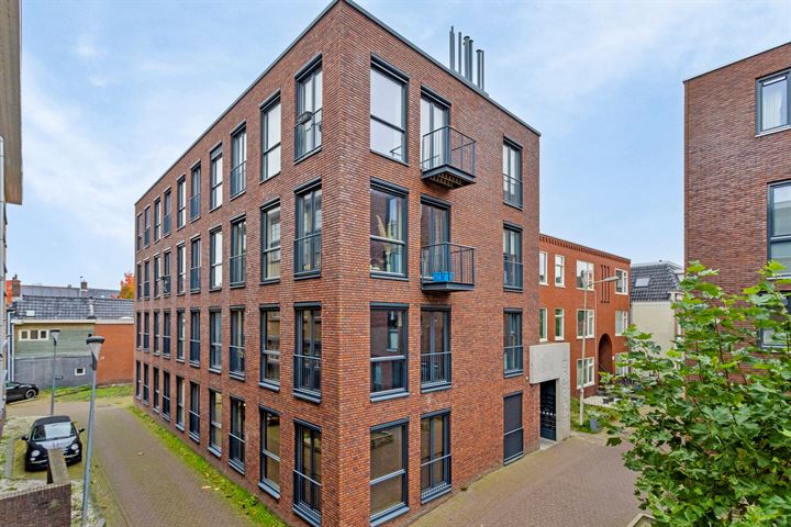 Bekijk foto van Lissabonstraat 49