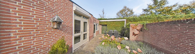 View 360° photo of Achtertuin of Egelantierlaan 26