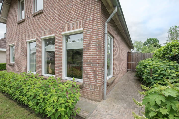 Foto 60 van Den Ong 35